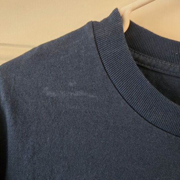 Disney Shirt Men's Size Large Mickey Mouse Donald Duck Goofy Tropical Sunset Tee - Picture 5 of 5